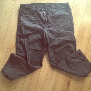 Calvin Klein Jeans brand cropped pants .